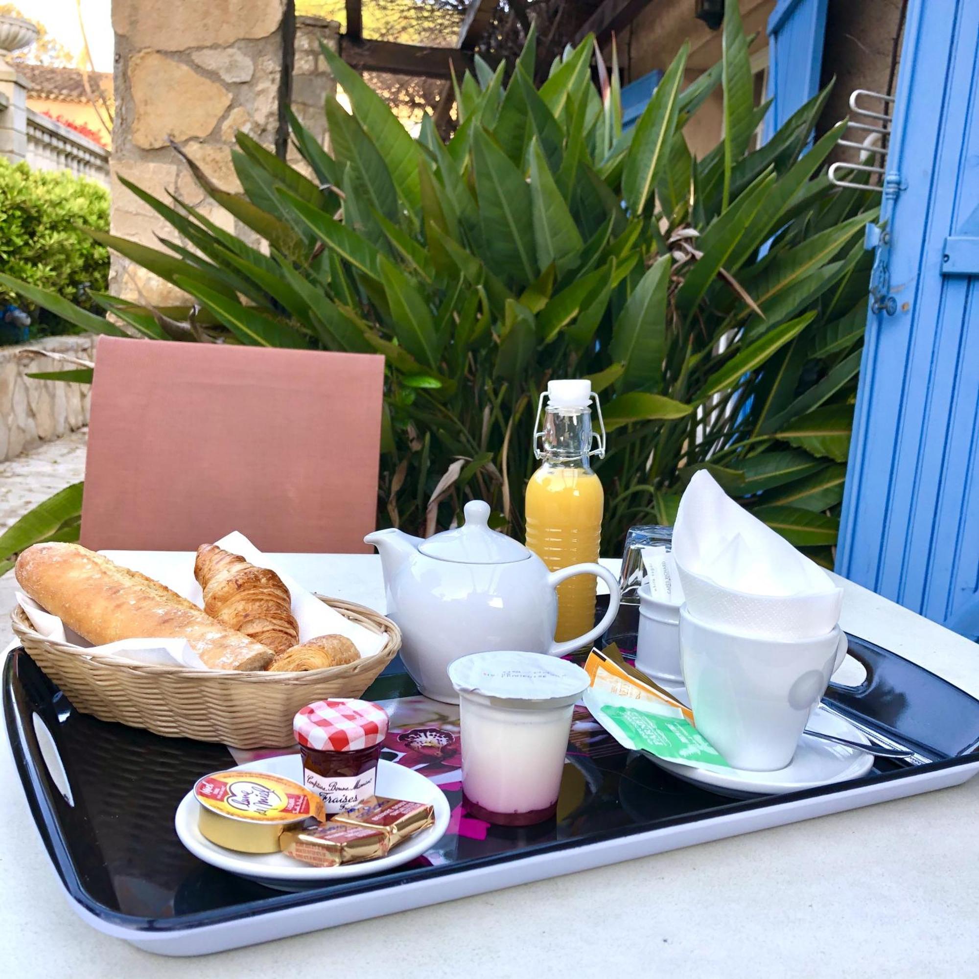 Hotel Jas Neuf سانت ماكسيم المظهر الخارجي الصورة